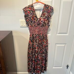 SOMETHING NAVY
Floral Print Long Dress